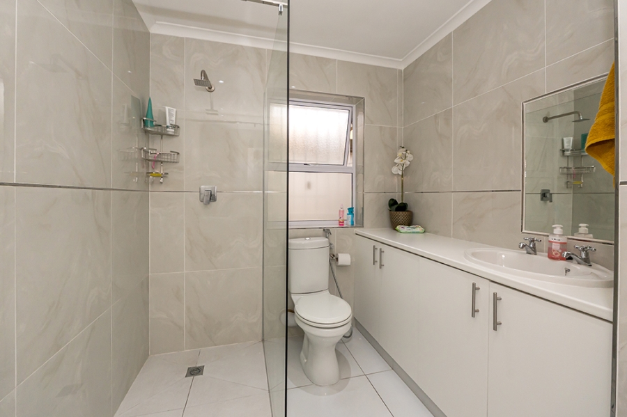 2 Bedroom Property for Sale in Thornton Western Cape